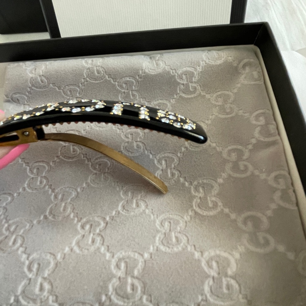 GUCCI Logo Crystal Hair Clip! Brand New! 100% Authentic! - Picture 5 of 14
